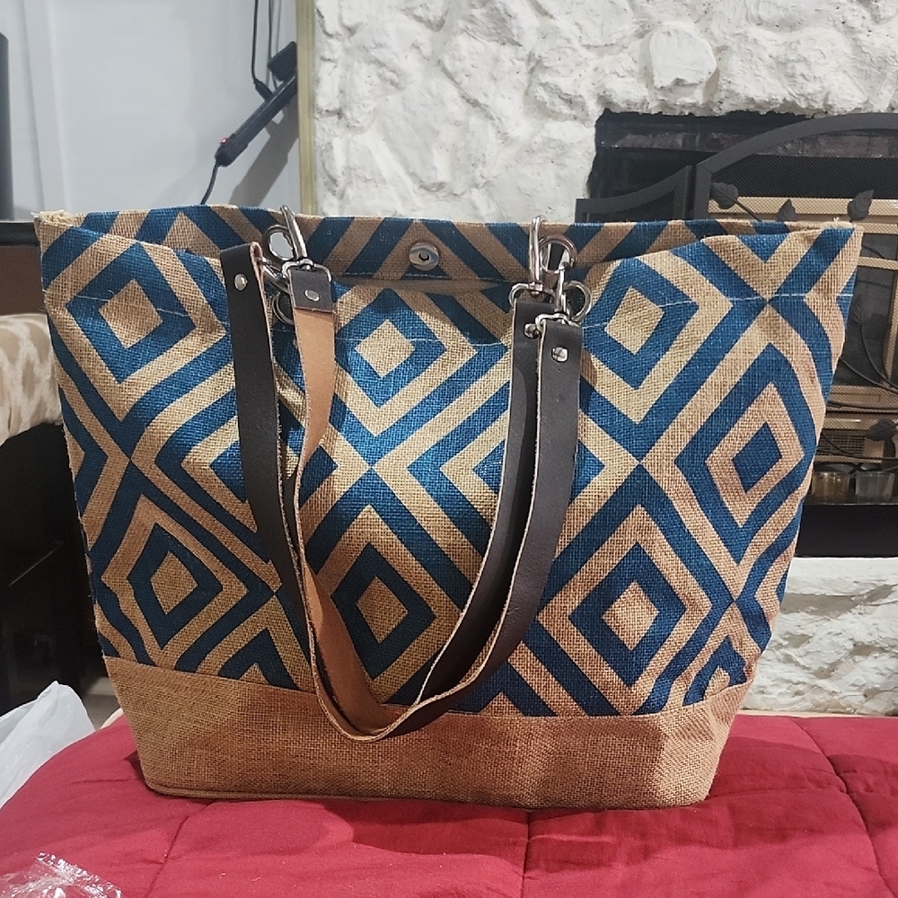 Elegant Blue and Tan Geometric Tote Jute Material